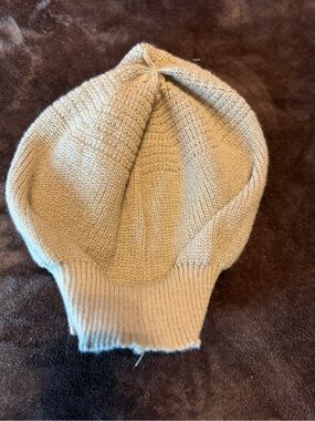 Cream Knit Beanie Hat - Lightweight Ribbed Cuff